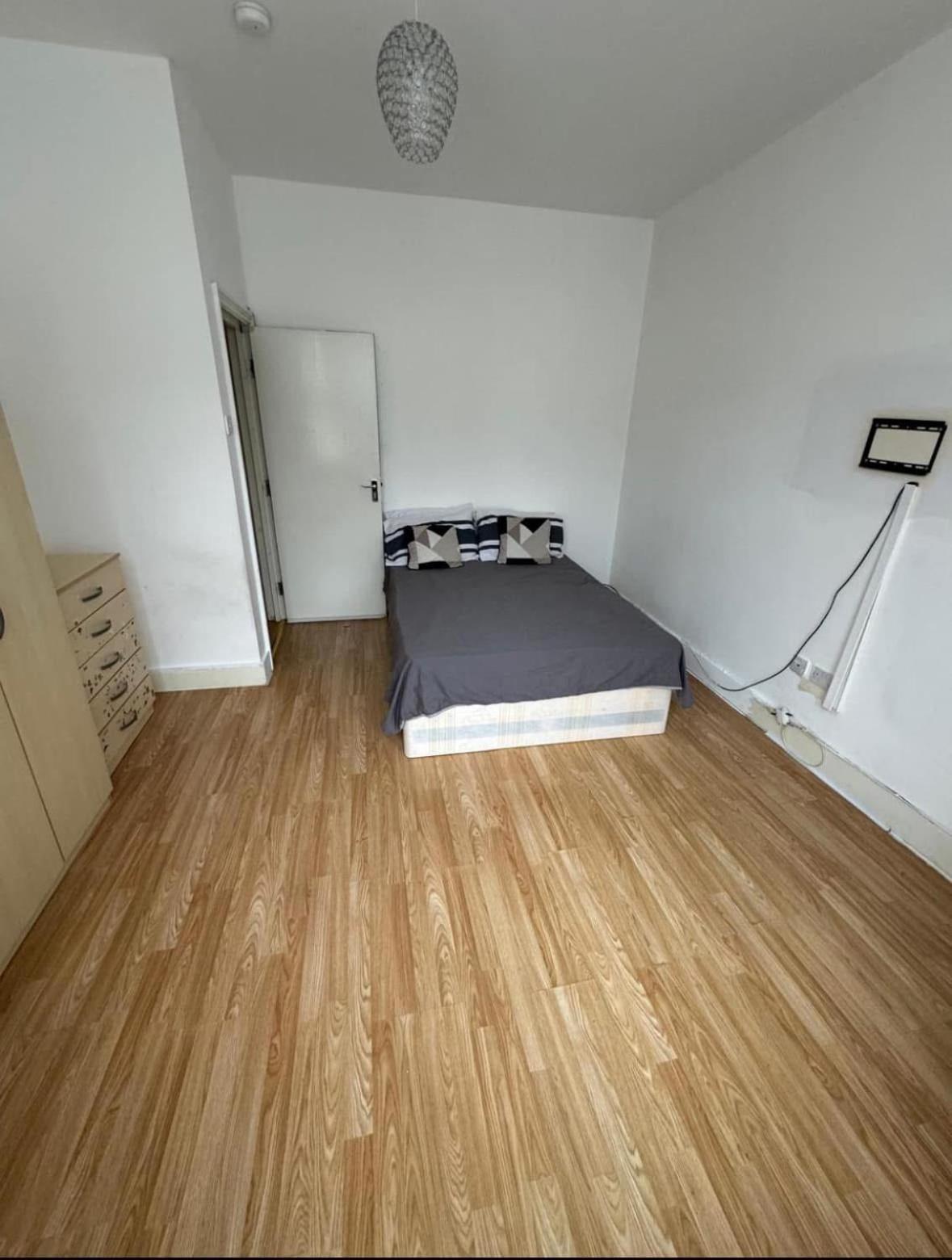 Séjour chez l'habitant Quarto Domicilio Kgb *
